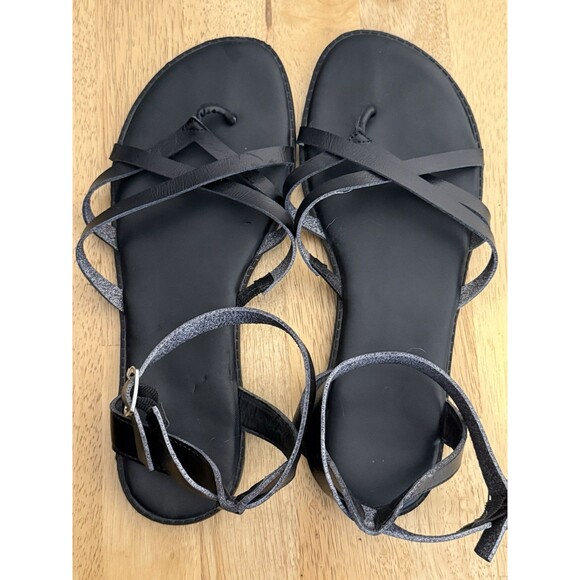 Torrid Black PU Leather Strappy Gladiator Cross Cross Sandals 10 Wide Summer - Picture 1 of 2